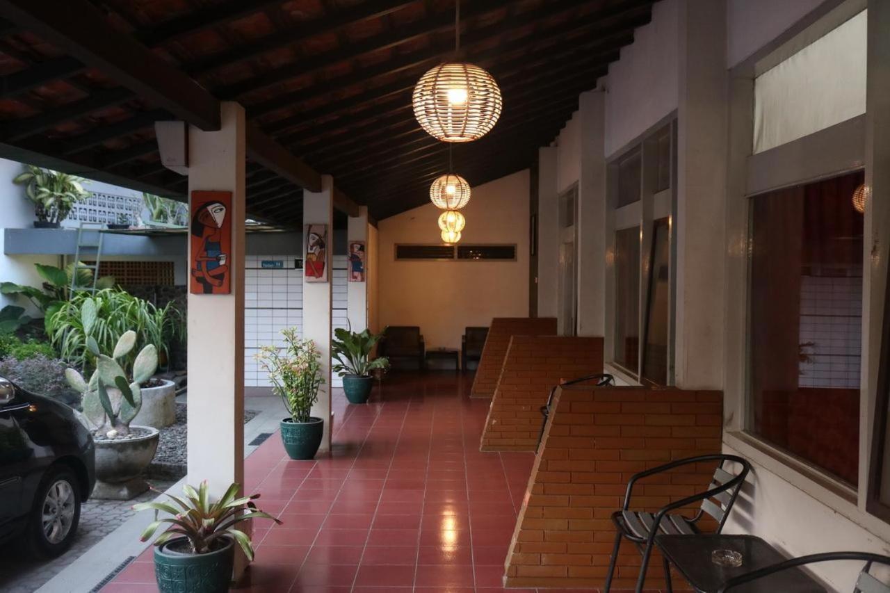 Hotel Aneka Baru Sleman  Exterior foto